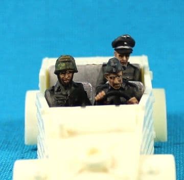 KA34 Kubelwagen and staff crew set.