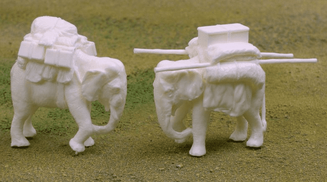 LA25 BAGGAGE ELEPHANT.