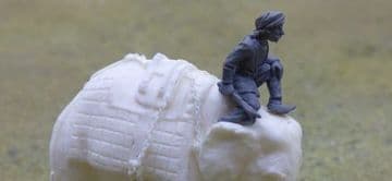 LA30 MAHOUT FITS LA24/25