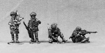 LB9 Late war Brits in leather jerkins and cammo smocks.