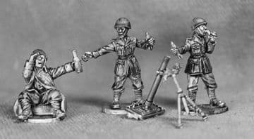 LIT09 Italian infantry in helmets.