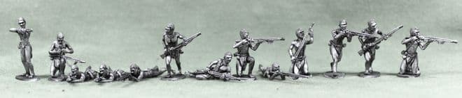 OR 33 Generic Northern Nguni musket-armed warriors (13 figs)