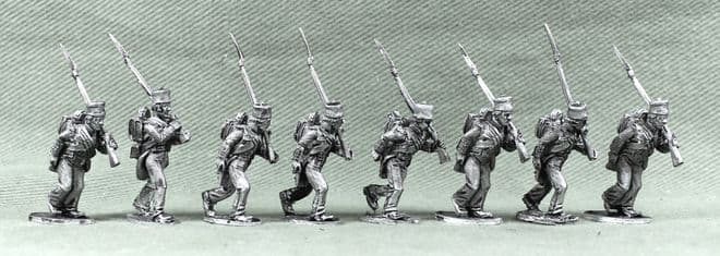 OR35 British Line Infantry, slope arms, at the double, centre company coatees,