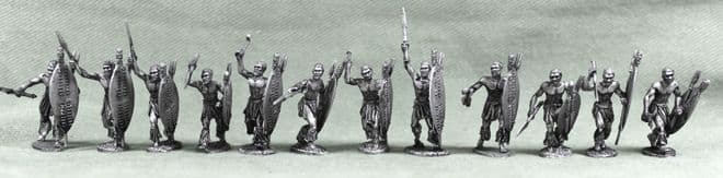 OR54 Matabele or Zulu Warriors attacking (bareheaded) Pack 3
