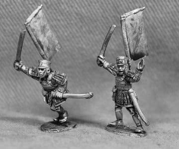RJ-J19 Japanese Officers w. Sashimono