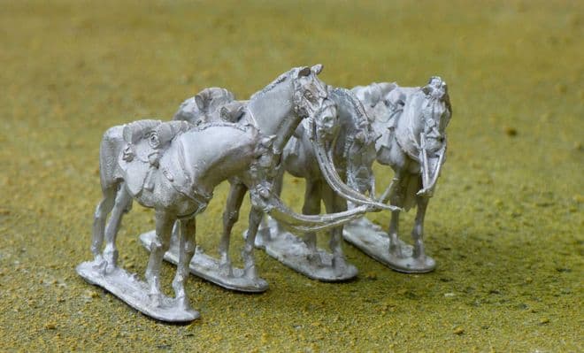 THEM27  Set of 4 British Regular Cavalry Horses, standing, held, reins extended.