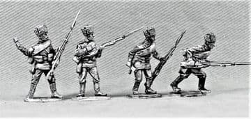WW1RUS4 Infantry advancing wearing Ushanka caps.