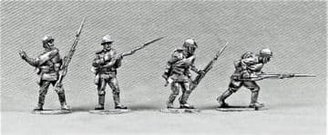 WW1RUS9 Infantry advancing in Adrian helmets.