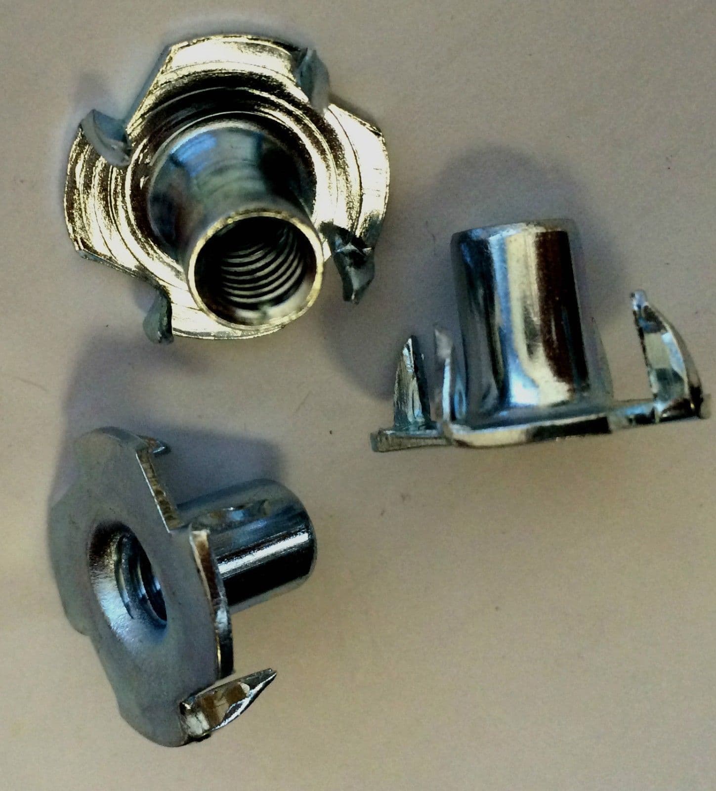 4 Pronged Captive Tee Nut Wood Furniture T Nuts M3 M4 M5 M6 M8 M10 M12