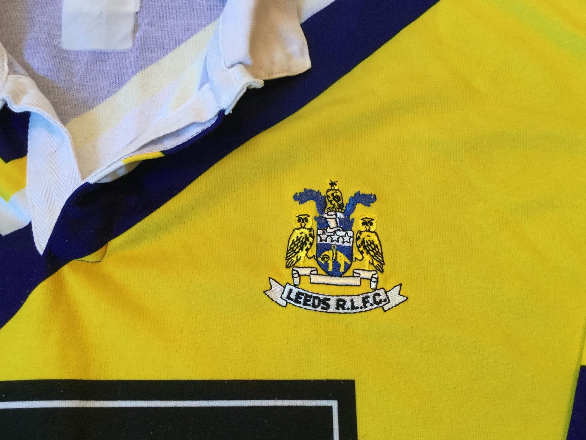 Maillot De Rugby Leeds Rhinos Away 1991-1992 - Umbro - Taille M - Occasion - Angleterre