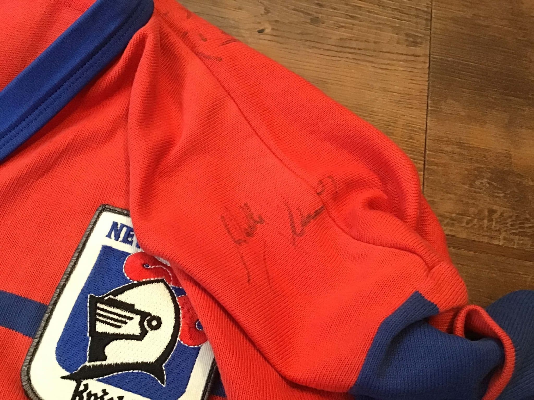 Classic Rugby Shirts | 1992 Newcastle Knights Vintage Old Jerseys