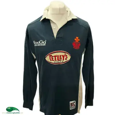 2000 2002 Llanelli Away Rugby Shirt Medium