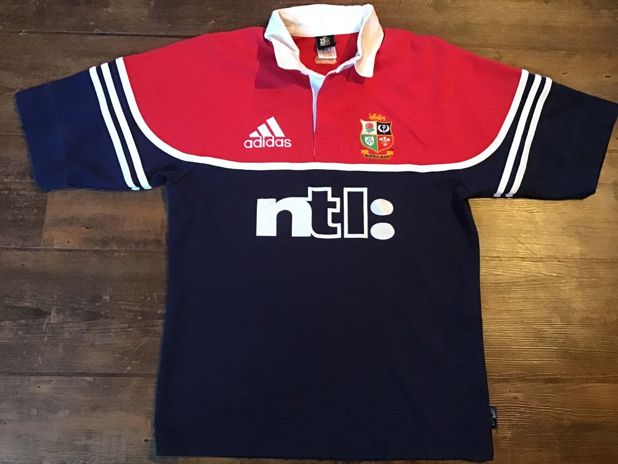 Classic Rugby Shirts | 2001 British & Irish Lions Vintage