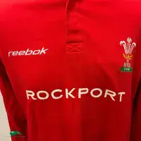 Classic Rugby Shirts | 2002 2004 Wales Old Vintage Jerseys Cymru