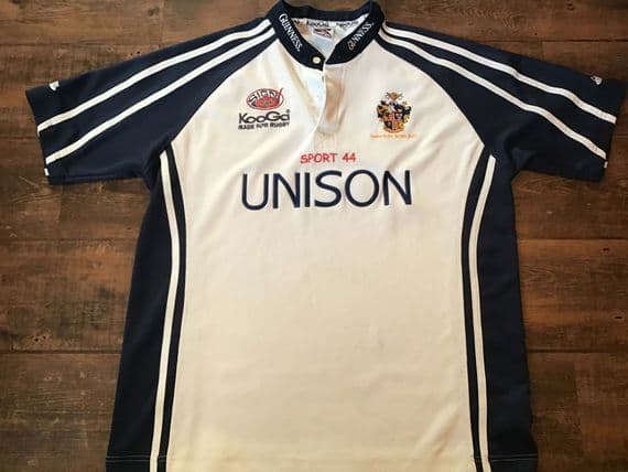 Classic Rugby Shirts | 2004 Featherstone Rovers Vintage Old Jerseys