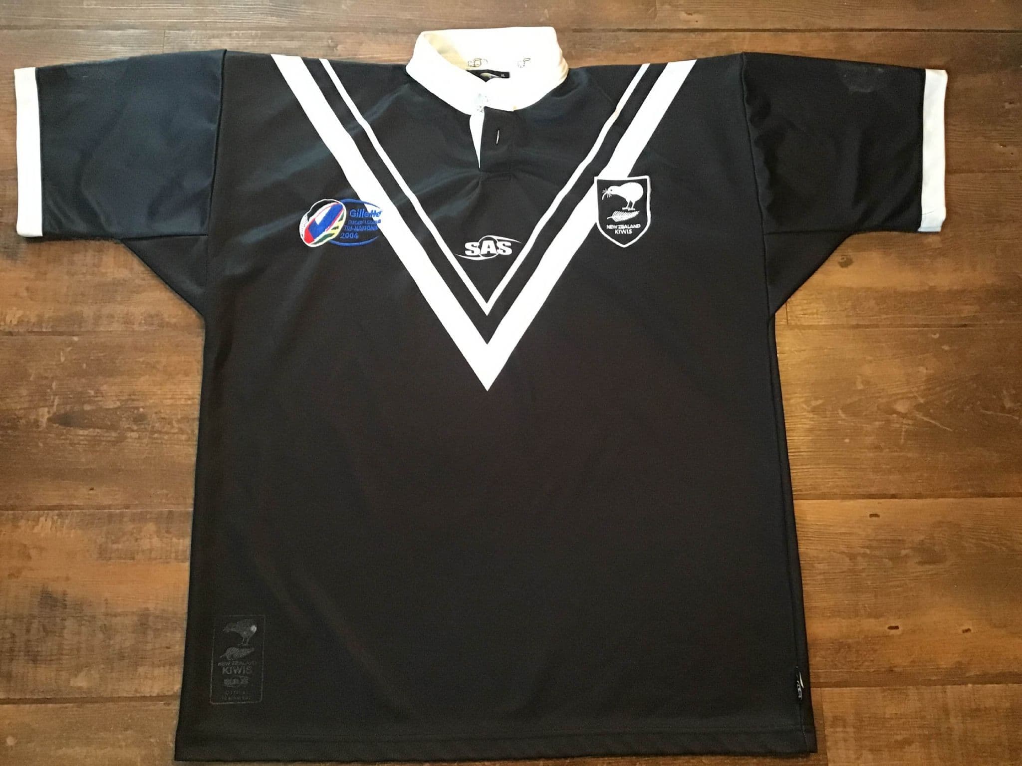 Classic Rugby Shirts | 2004 New Zealand Kiwis Old Vintage Jerseys