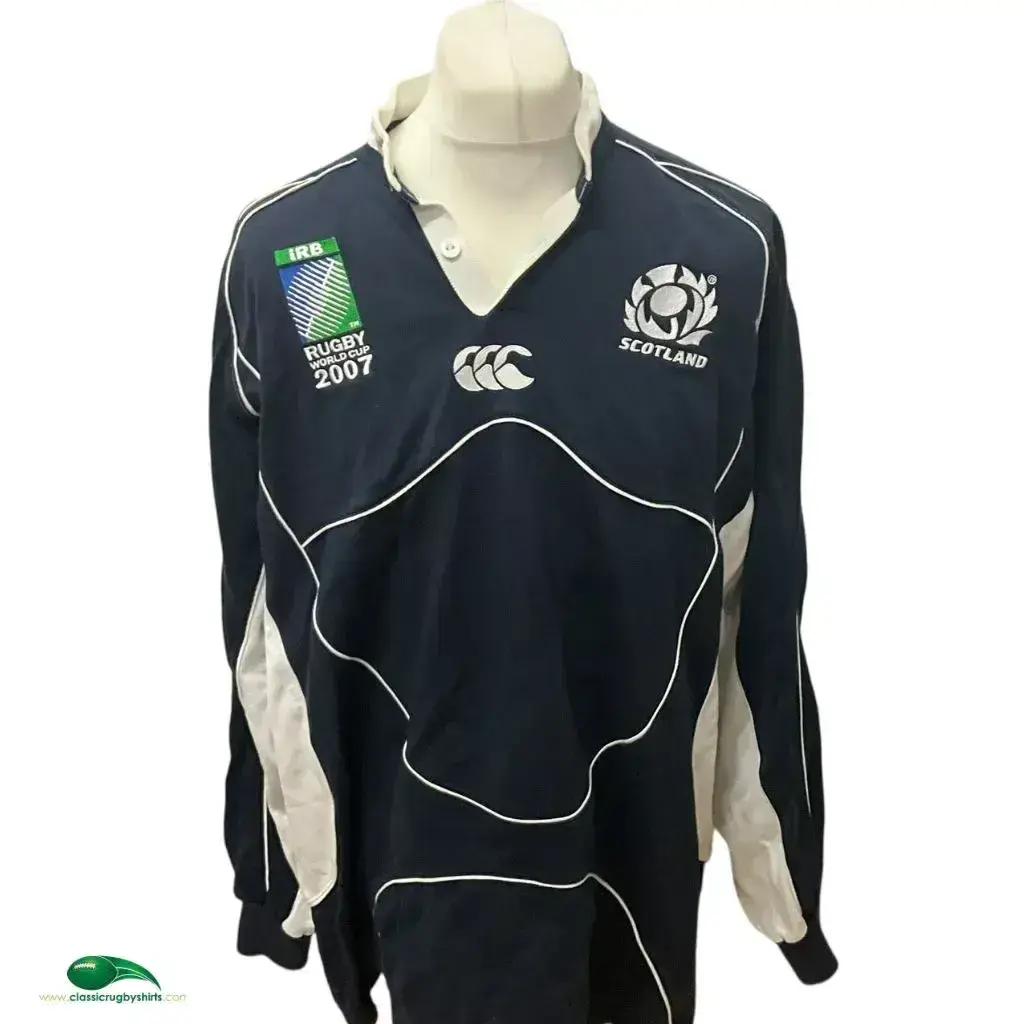 Lot - Un maillot de rugby coupe du monde 2007 offert par Thierry Beccaro
