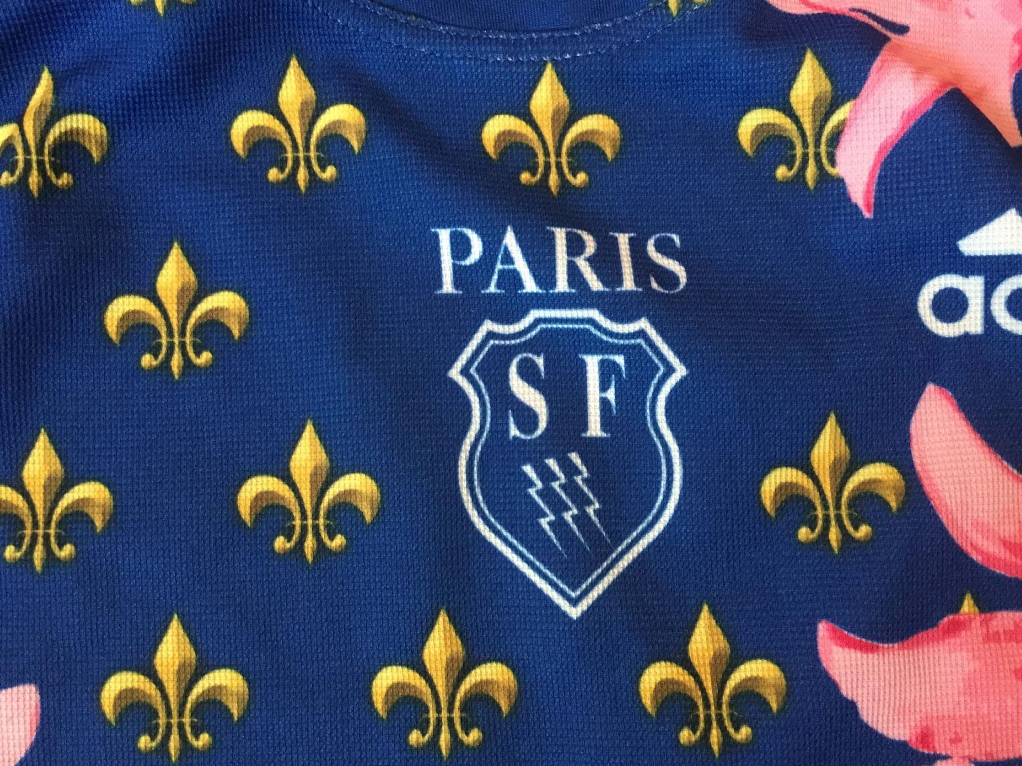 Le Stade Français dévoile un nouveau maillot ... plus sobre