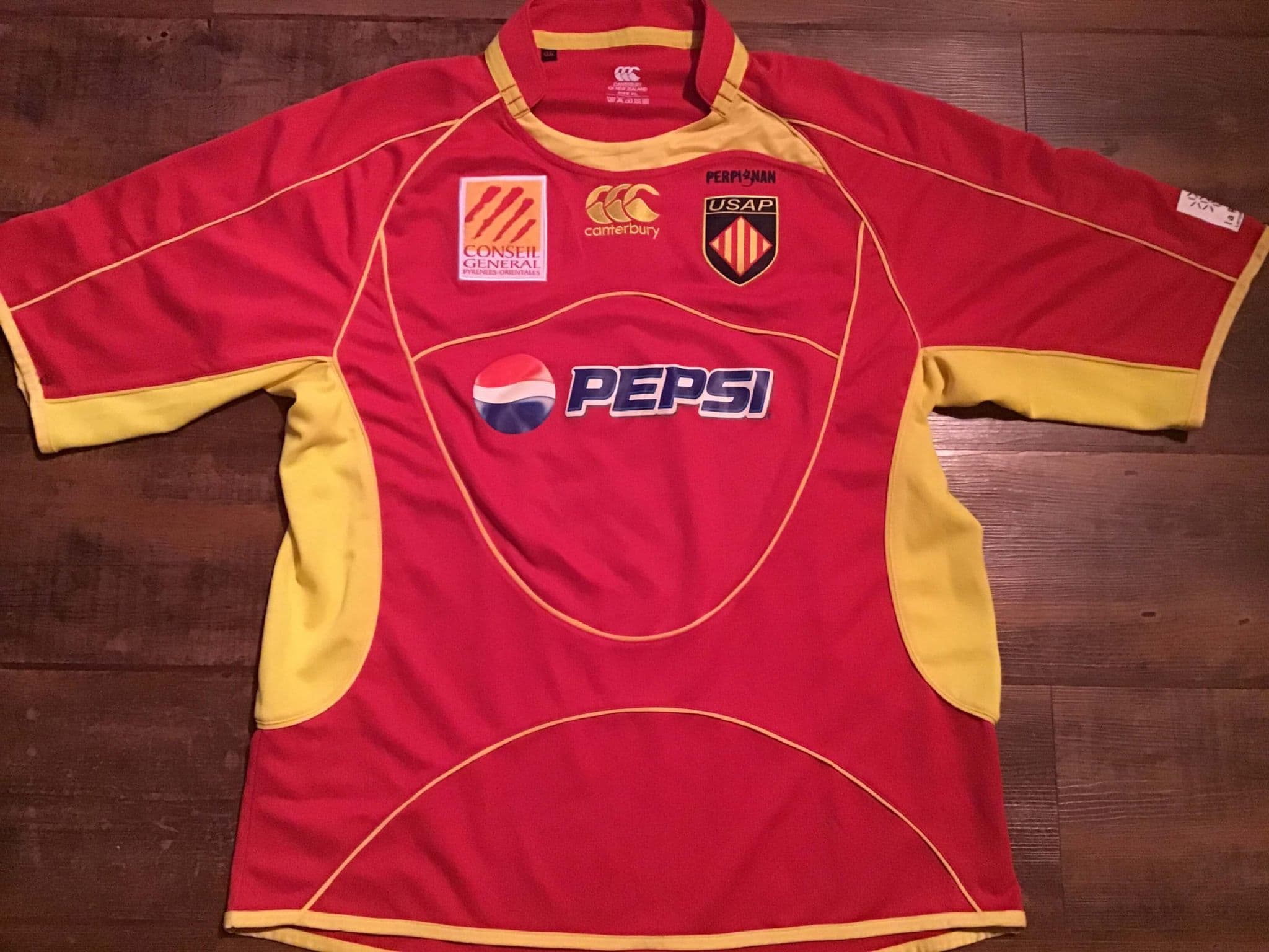 Maillot Vintage USAP Perpignan – Errea – Languedoc Rugby – Taille S
