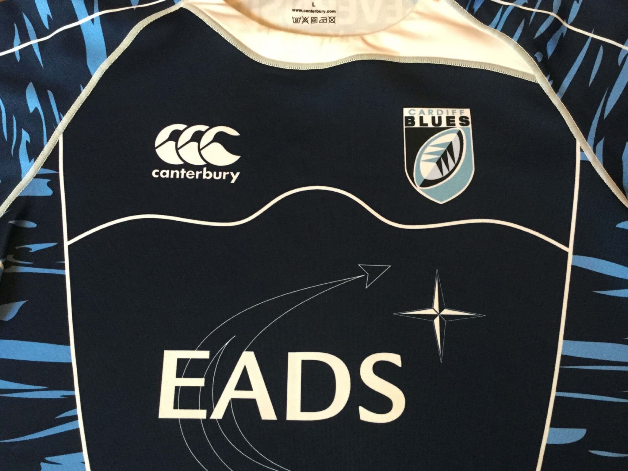 Classic Rugby Shirts | 2010 Cardiff Blues Vintage Old Jerseys