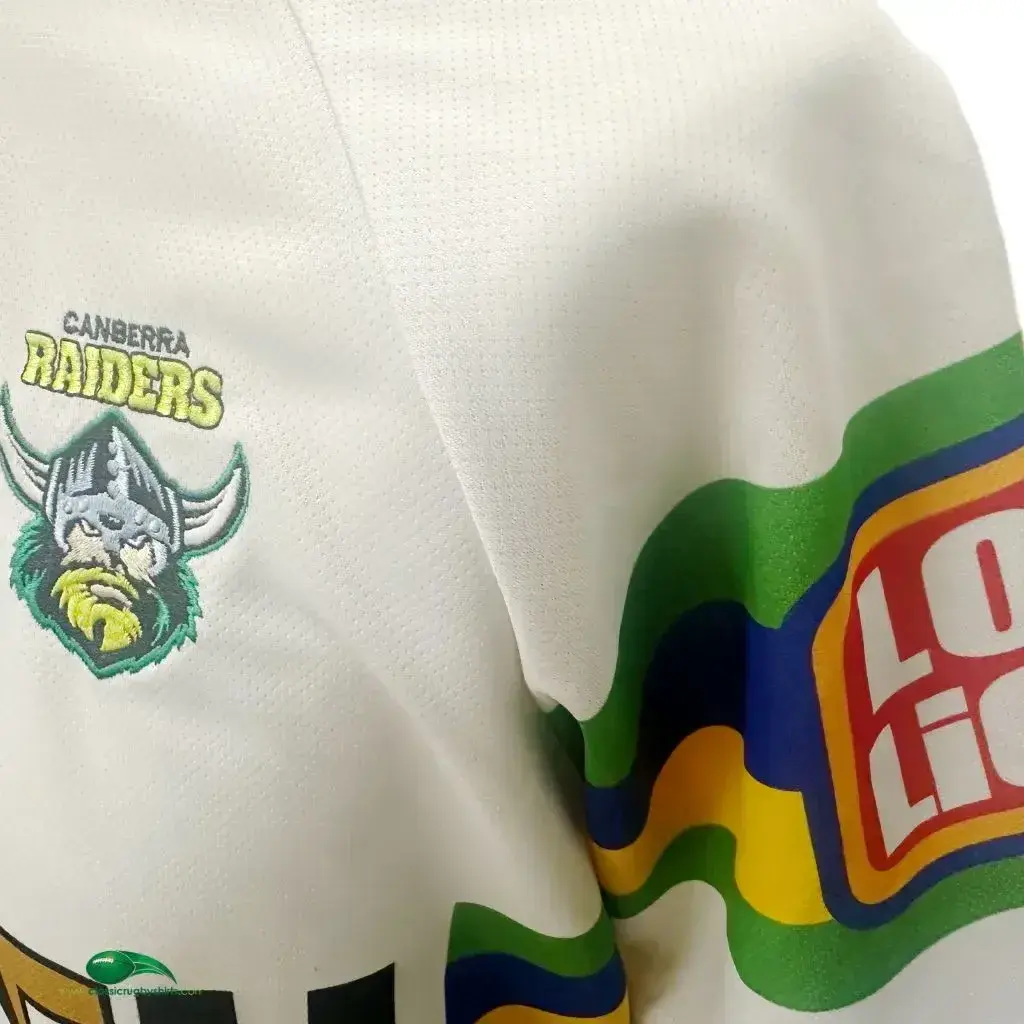 Old NRL Rugby Shirts | 2009 Canberra Raiders Vintage Classic Jerseys