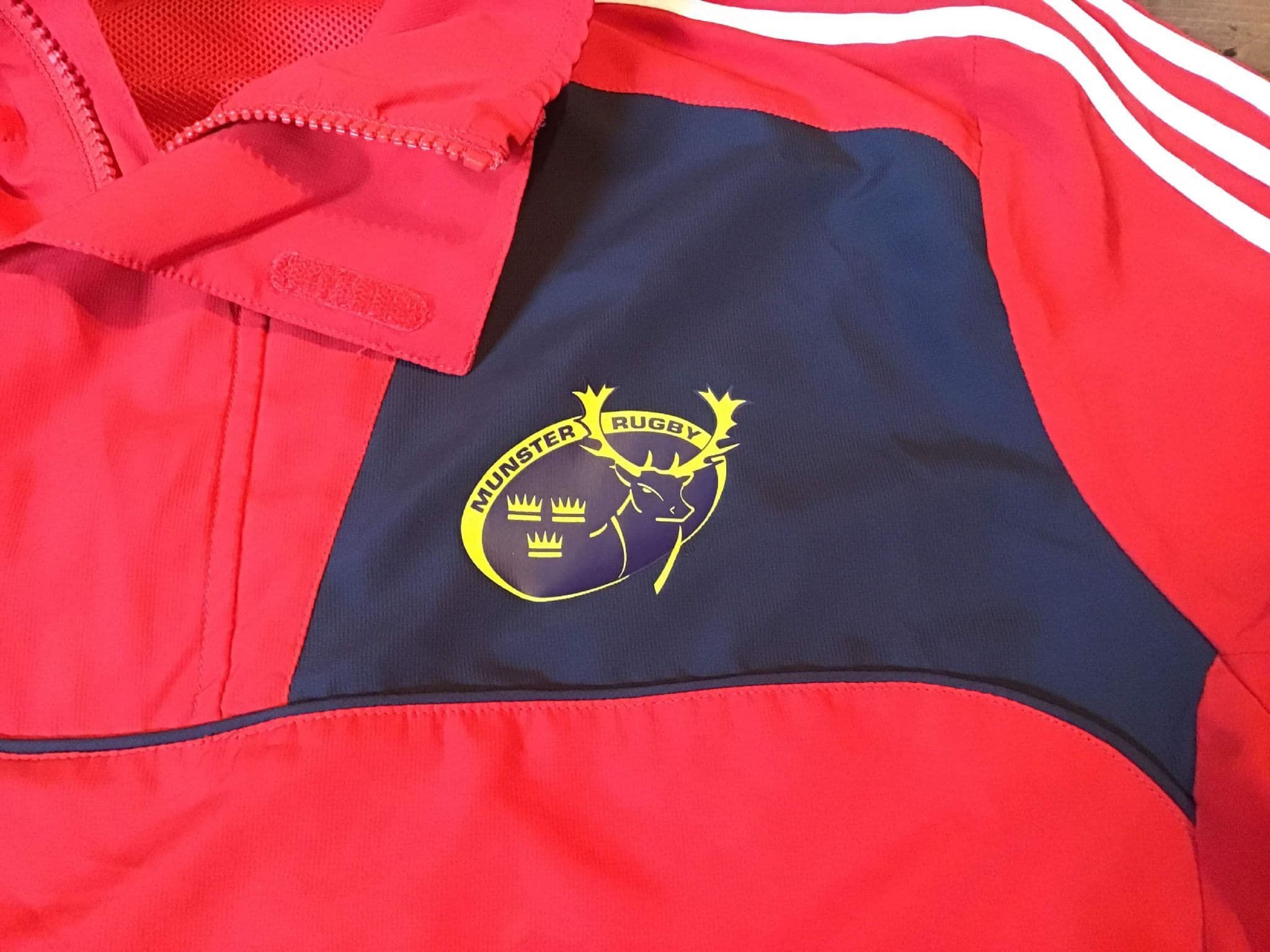Classic Rugby Shirts | 2010 Munster Vintage Old Jerseys