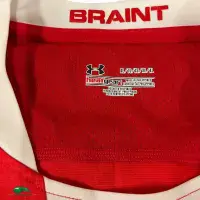 2011/12 Wales Rugby Shirt | old Official Under Armour Jersey