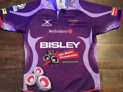 2011 Newport & Gwent Dragons Rugby Union Charity Shirt Large