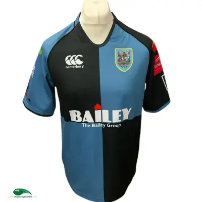 2014 2015  Cardiff RFC Rugby Shirt Medium