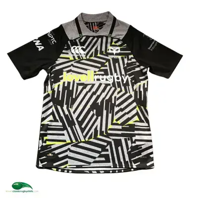 2017 2018 Ospreys European Rugby Union Shirt Small