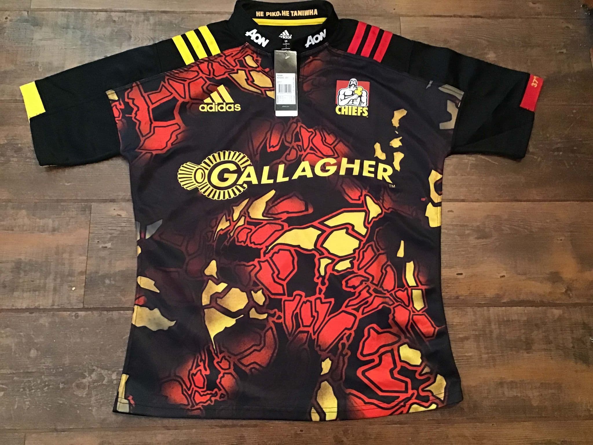 Classic Rugby Shirts | 2017 Chiefs Vintage Retro Old Jerseys