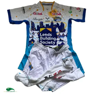 2021 Leeds Rhinos Donaldson Match Worn Christmas Rugby League Kit Shirt Shorts Socks