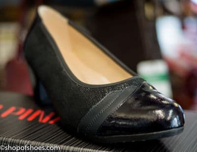 Alpina Ana elegant textured leather wider  K fit court shoe. in Beige or Navy