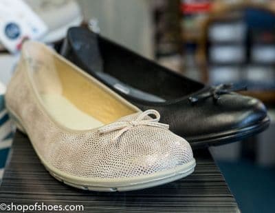 Alpina Dixie, practical and super comfortable leather ballet pump