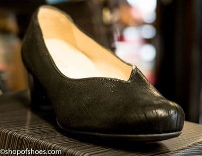 Alpina Nena elegant textured leather wider H fit black court shoe.