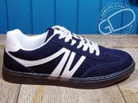 Back to the 80's with this Women’s blue/white  Trainer