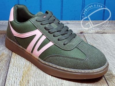 Back to the 80's with this Women’s Khaki green Trainer