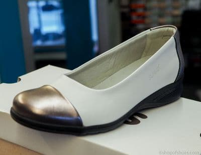 Beth white and gunmetal combo