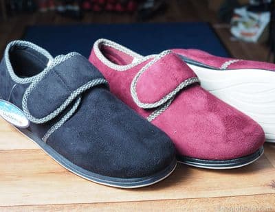 Charles, Wide fitting mens slipper available in burgandy