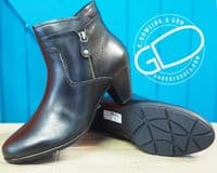 Cipriata soft leather zip ankle boot. black
