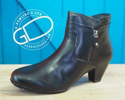 Cipriata soft leather zip ankle boot. black