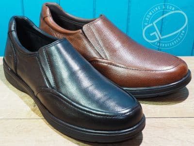 Classic brown or black Leather mens  slip on shoe