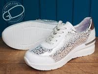 Bridget 2v variable wide fit best selling shoe in beige from an Db Easy b wide fit specialist near Basingstoke Hampshire.