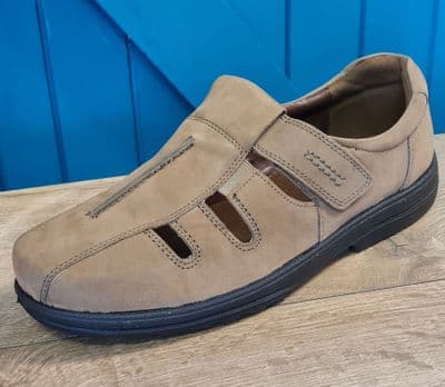 Dawlish Extra wide tan leather mens touch fastening closed sandal