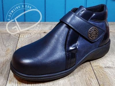 DB Celest 7 6V — Navy Leather (Extra Wide/Adjustable Fit)