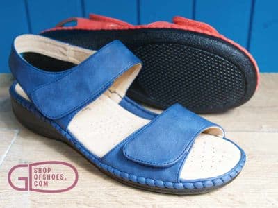 Double touch fastening  sandal