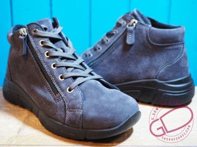 Harbour double zipped 2V soft suede leather laced boot