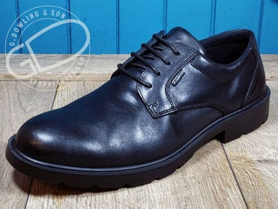 Lightweight modern take on a classic deep grip rubber sole country brogue shoe in lovely tan soft flexible leather Adaptive cushioned insole and flexible rubber sole for all available online or from our Whitchurch shop on the Hampshire Berkshire border.