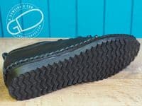 soft  leather bungee laced  shoe  with soft leather with cushioned lining a good comfortable shoe with a simple style  Available online or from our shop in Whitchurch Hampshire RG287HD positioned easily between Newbury and Winchester off the A34 and between Basingstoke and Andover right on the border of North Hampshire and Berkshire.