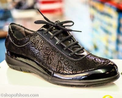 Libby super soft printed textured leather EE wide shoe